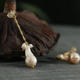 Fall in Love Pearl Earrings